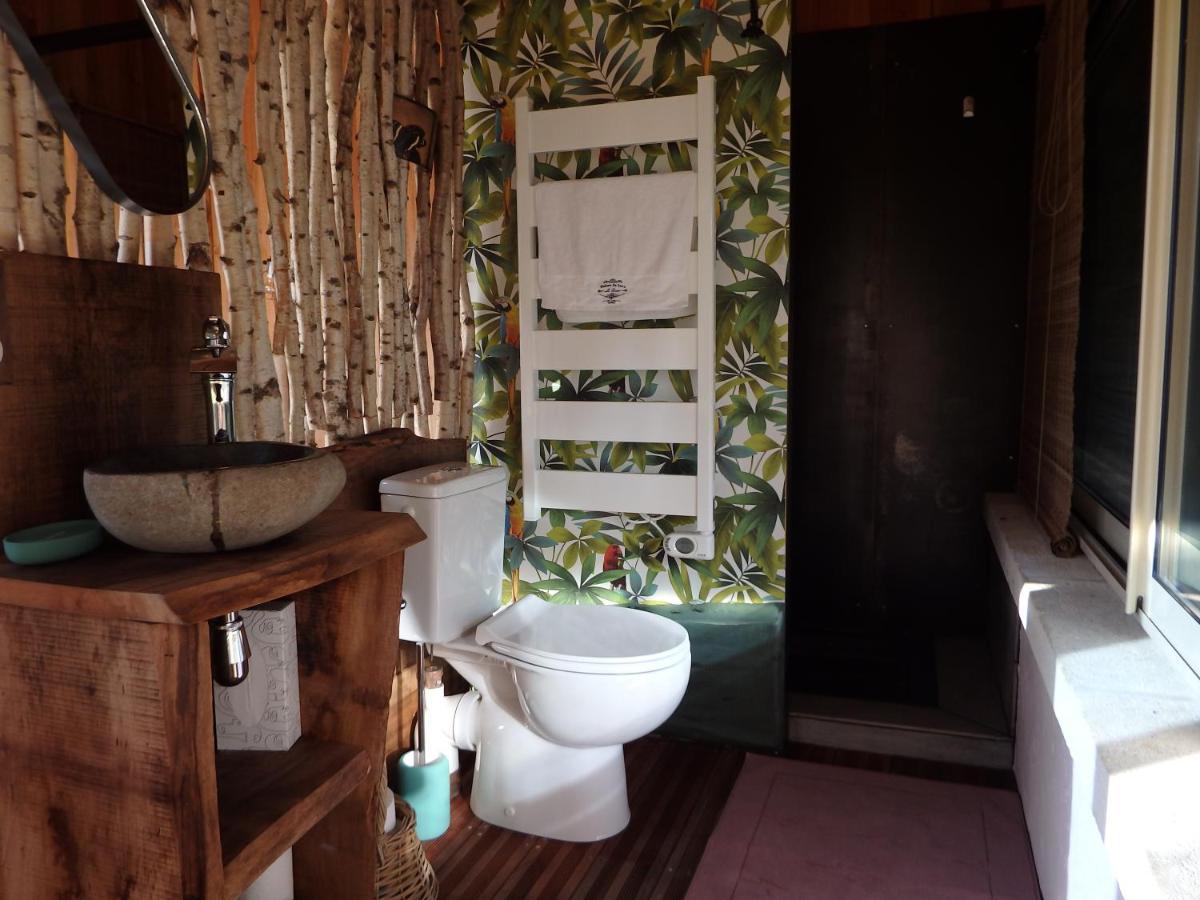 Le P'Tit Nid De Gabriel Bed and Breakfast Les Touches-de-Périgny Εξωτερικό φωτογραφία