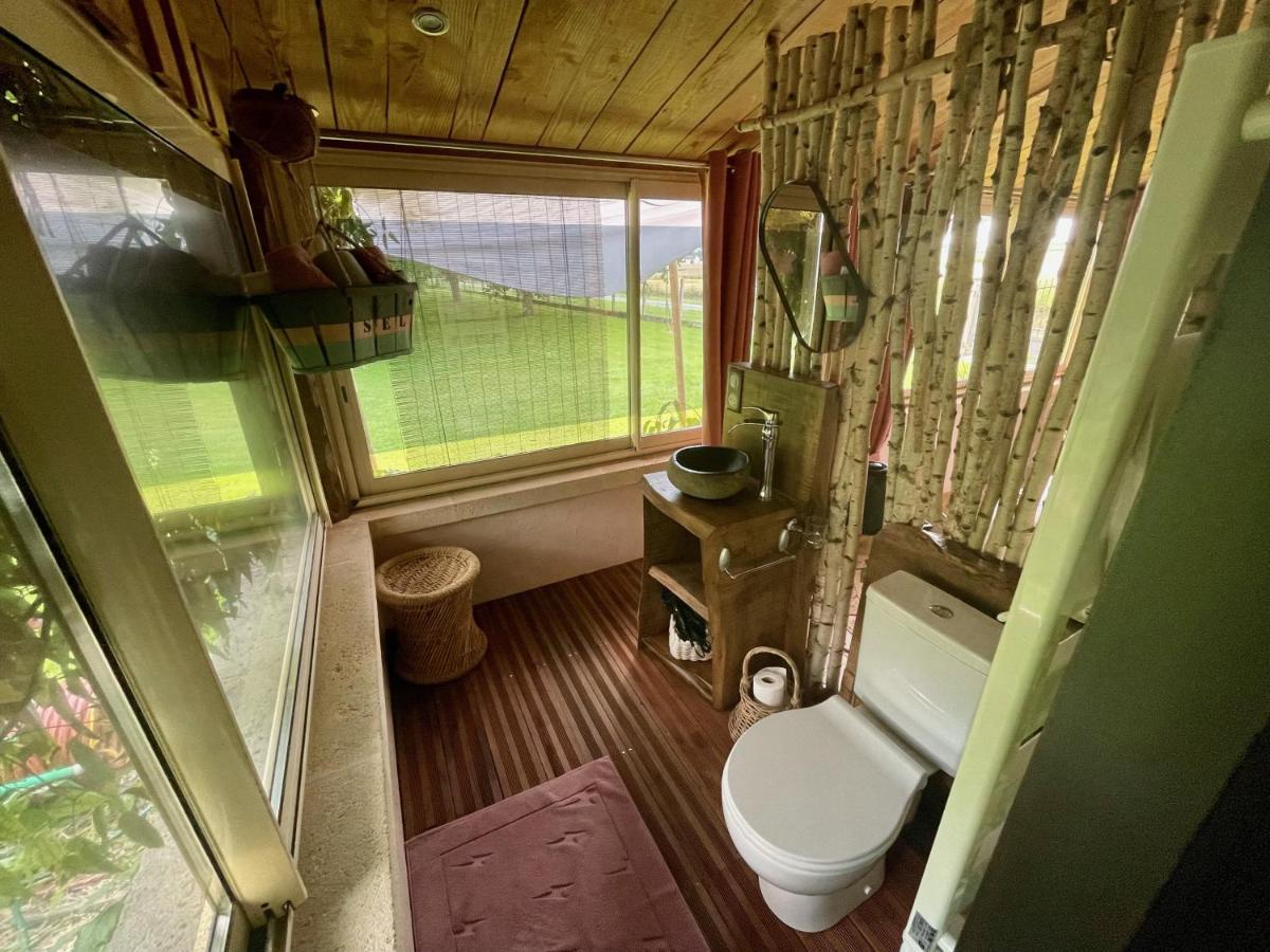 Le P'Tit Nid De Gabriel Bed and Breakfast Les Touches-de-Périgny Εξωτερικό φωτογραφία